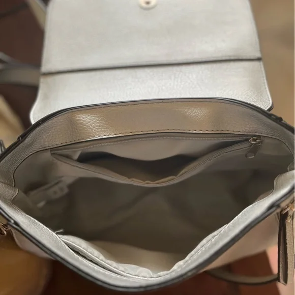 A New Day silver crossbody bag - Picture 9 of 10